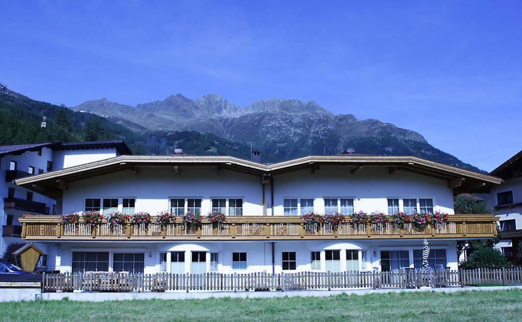 Gaestehaus Europa Ζόλντεν Εξωτερικό φωτογραφία